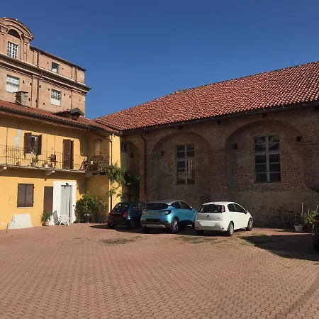 The Royal House - Un Passo Dalla Reggia /en-es-it Apartmán *