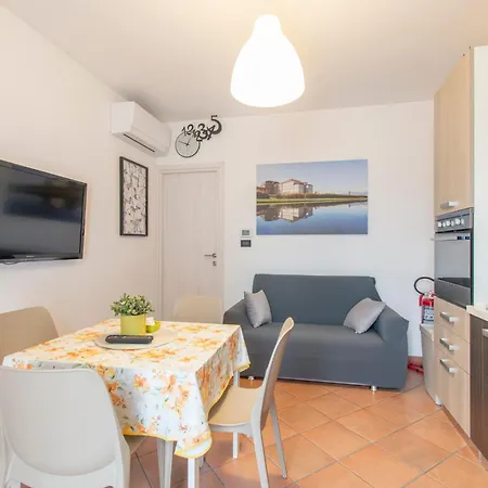 The Royal House - Un Passo Dalla Reggia /en-es-it Apartment